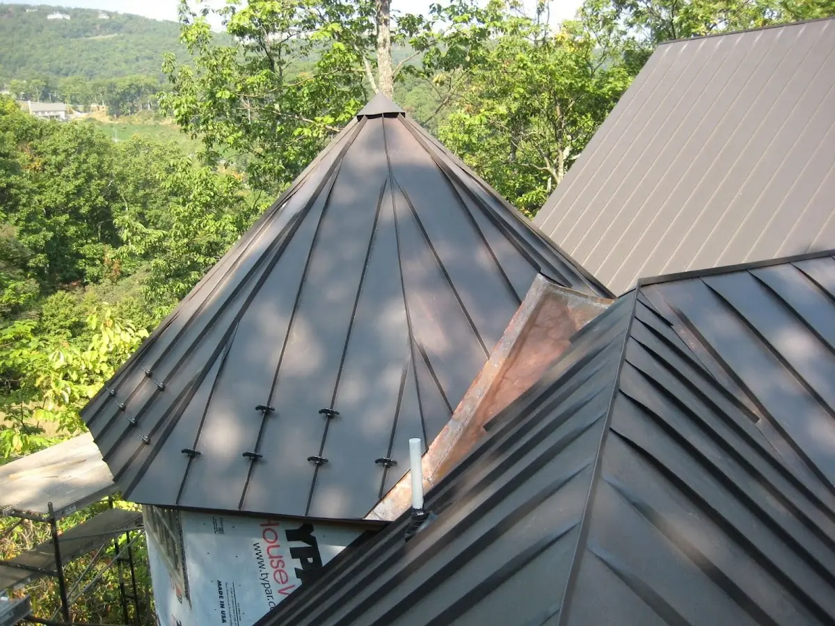 Professional Gutter Cleaning by Craftsman Roofing in Marblehead Coastal